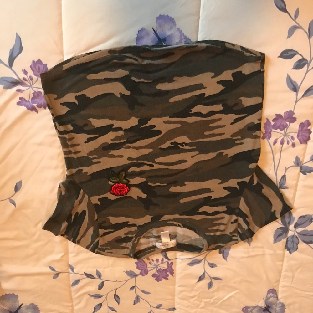 Tilly’s camo crop